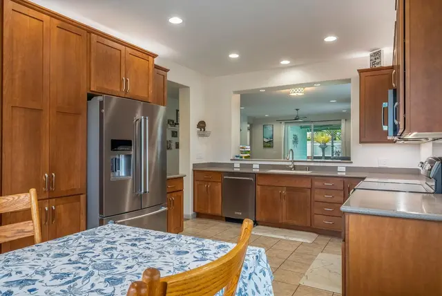 Listing Image for 47 Olina St 13 of 36