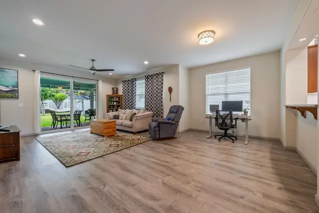 Listing Image for 47 Olina St 20 of 36