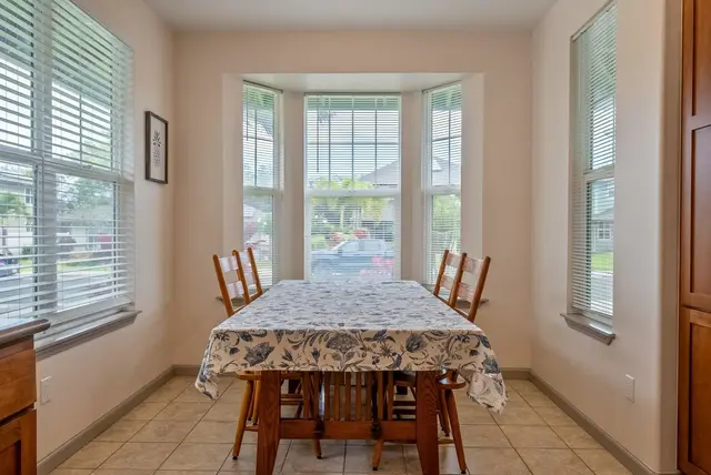 Listing Image for 47 Olina St 21 of 36