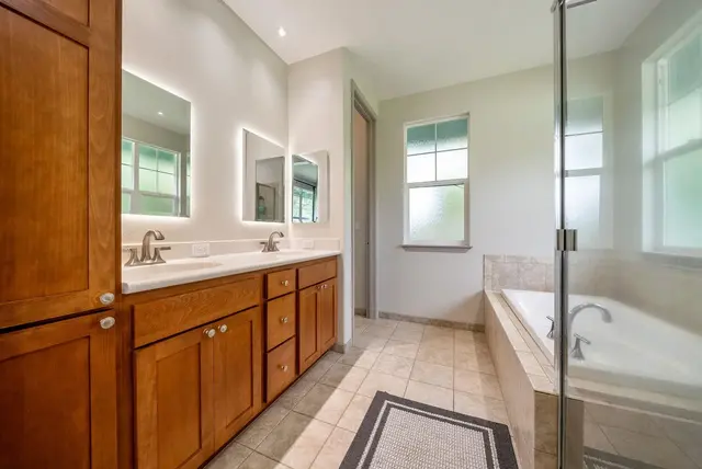 Listing Image for 47 Olina St 29 of 36