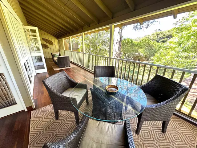 Listing Image for 100 Lio Pl Q-4 20 of 36
