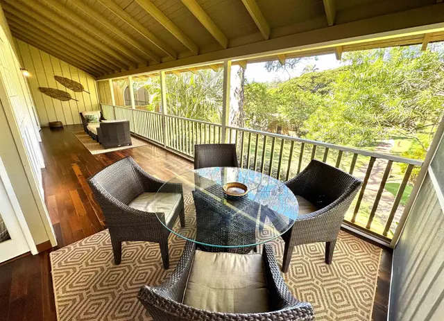 Listing Image for 100 Lio Pl Q-4 23 of 36