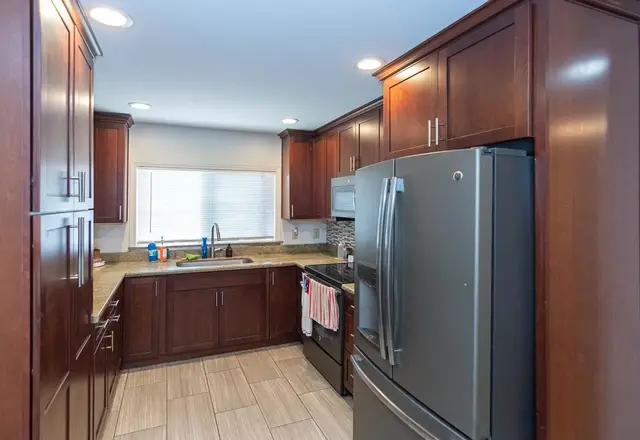 Listing Image for 650 Kaulu Pl 24 of 50