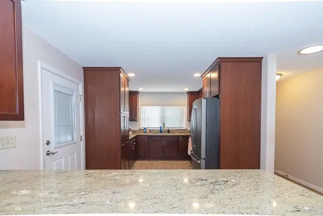 Listing Image for 650 Kaulu Pl 3 of 50