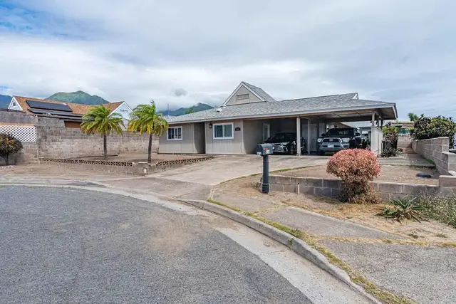 Listing Image for 650 Kaulu Pl 37 of 50