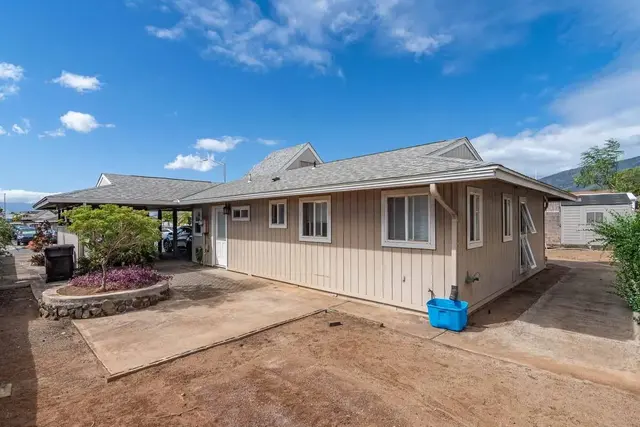 Listing Image for 650 Kaulu Pl 40 of 50