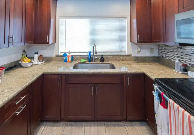 Listing Image for 650 Kaulu Pl 5 of 50