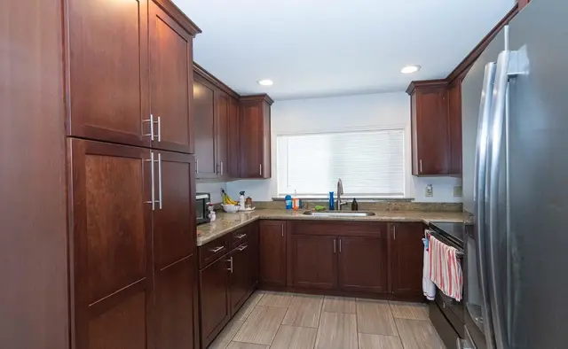 Listing Image for 650 Kaulu Pl 6 of 50
