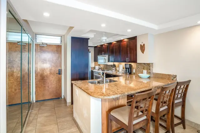 Listing Image for 2430 S Kihei Rd 607 9 of 34