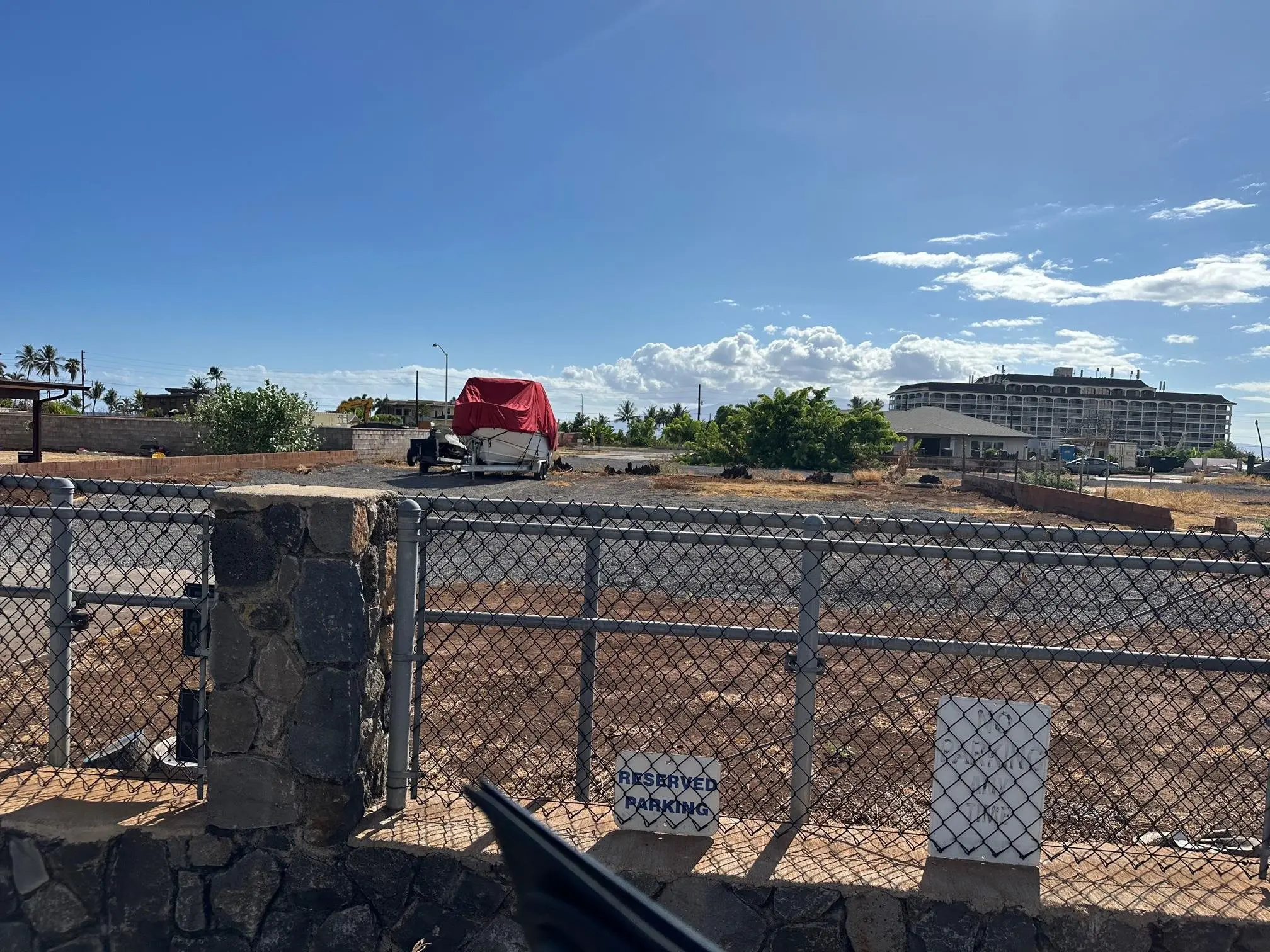 Photo of Listing #407877