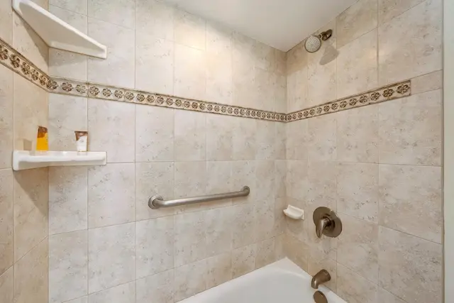 Listing Image for 3543 Lower Honoapiilani Rd J202 12 of 26
