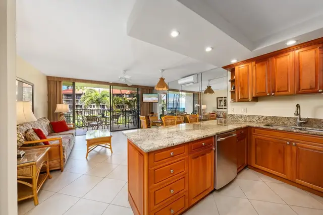 Listing Image for 3543 Lower Honoapiilani Rd J202 15 of 26