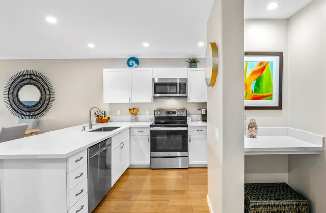 Listing Image for 3950 Kalai Waa St A201 2 of 35