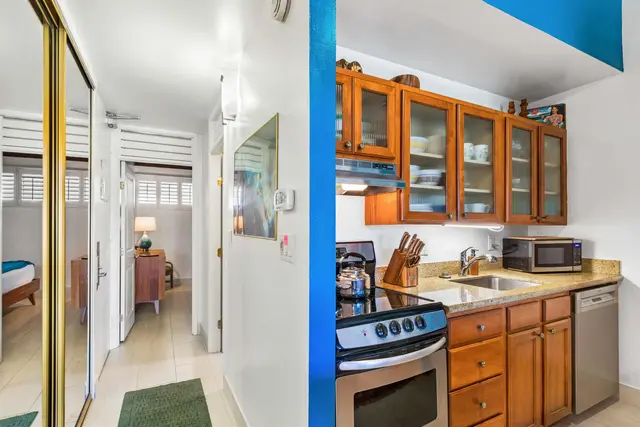 Listing Image for 5315 Lower Honoapiilani Rd F-252 11 of 36