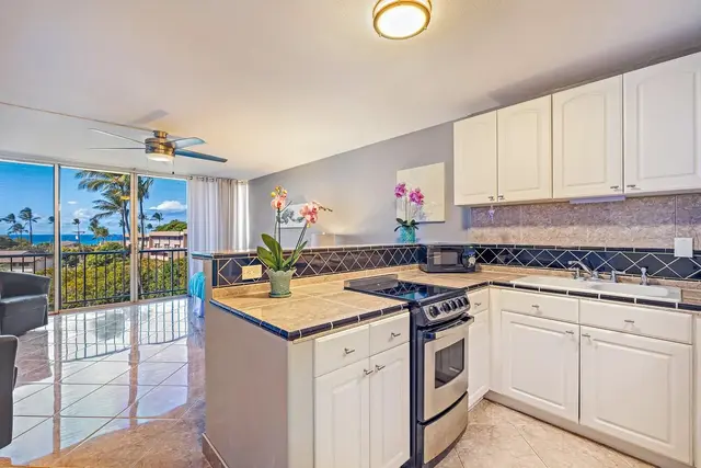 Listing Image for 3660 Lower Honoapiilani Rd 411 1 of 22