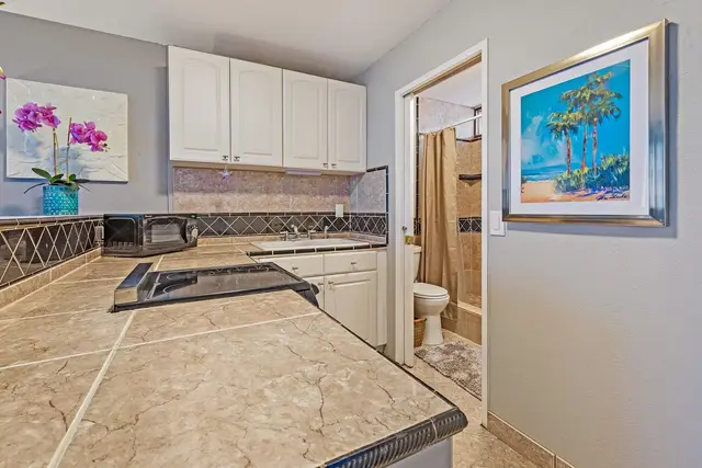 Listing Image for 3660 Lower Honoapiilani Rd 411 11 of 22