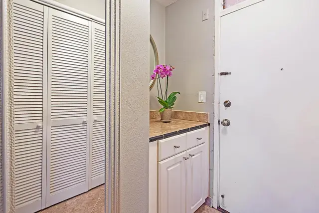 Listing Image for 3660 Lower Honoapiilani Rd 411 14 of 22
