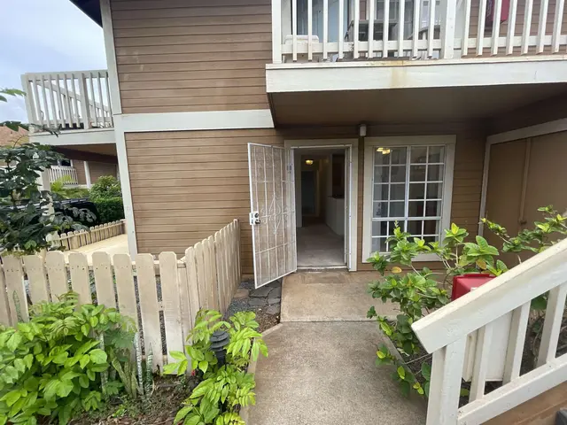 Listing Image for 140 Uwapo Rd 11-101 1 of 25