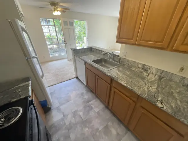 Listing Image for 140 Uwapo Rd 11-101 4 of 25