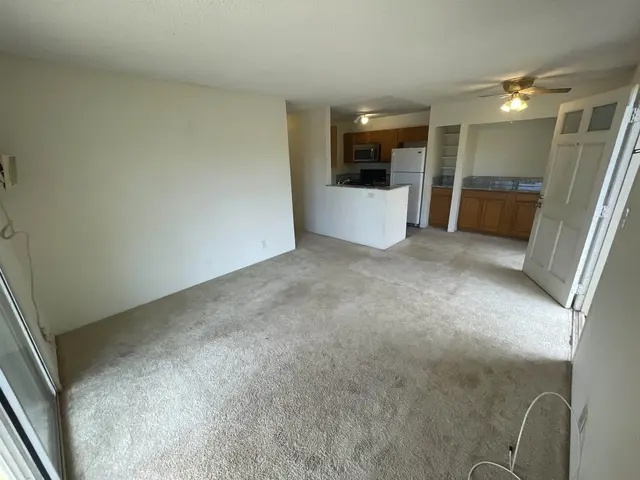 Listing Image for 140 Uwapo Rd 11-101 5 of 25