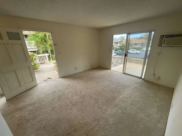 Listing Image for 140 Uwapo Rd 11-101 6 of 25
