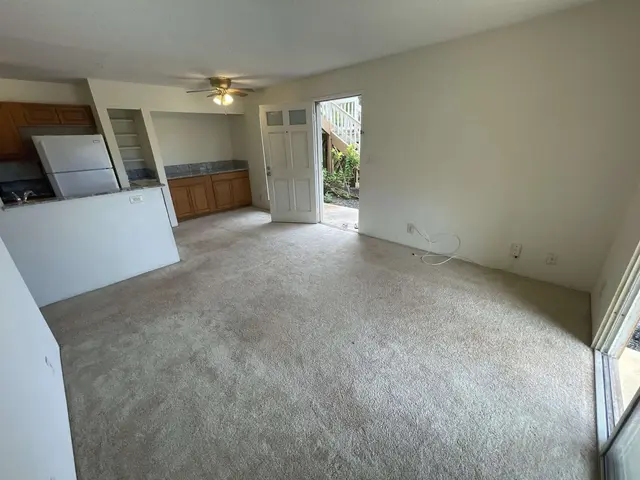 Listing Image for 140 Uwapo Rd 11-101 7 of 25