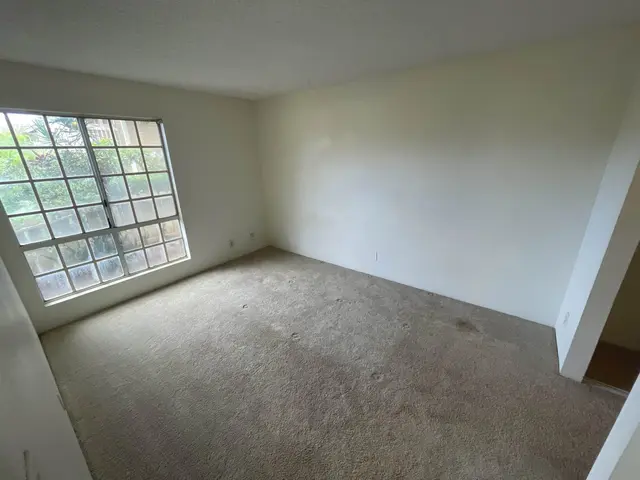 Listing Image for 140 Uwapo Rd 11-101 8 of 25