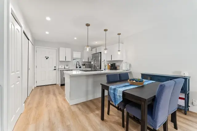 Listing Image for 140 Hoomoku St 13 of 46