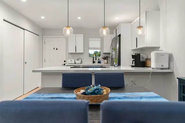 Listing Image for 140 Hoomoku St 14 of 46