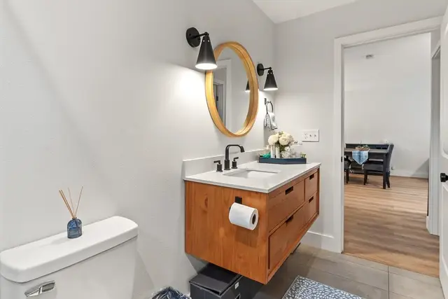 Listing Image for 140 Hoomoku St 28 of 46