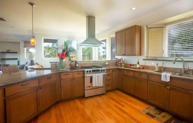 Listing Image for 81 S Piki Pl 17 of 30
