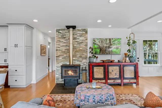 Listing Image for 2130 Piiholo Rd 12 of 50