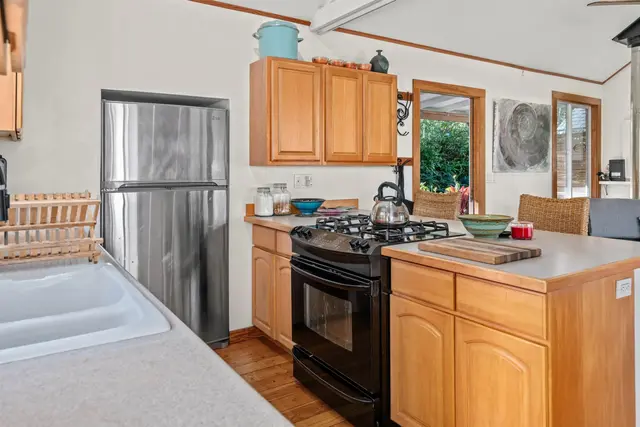 Listing Image for 2130 Piiholo Rd 32 of 50