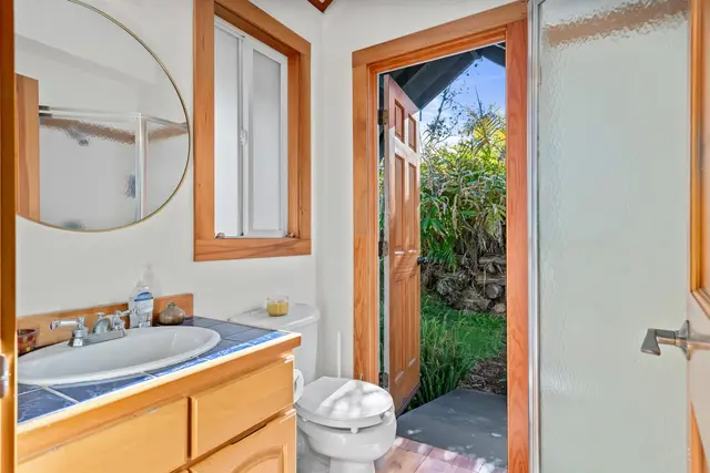 Listing Image for 2130 Piiholo Rd 35 of 50