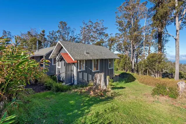 Listing Image for 2130 Piiholo Rd 42 of 50
