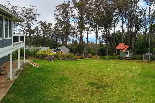 Listing Image for 2130 Piiholo Rd 47 of 50