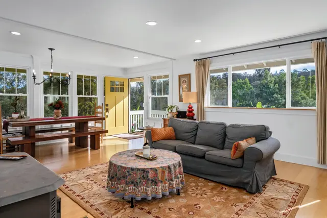 Listing Image for 2130 Piiholo Rd 8 of 50