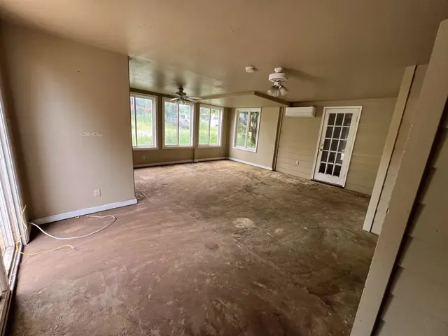 Listing Image for 215 Kolapa Pl 9 of 11