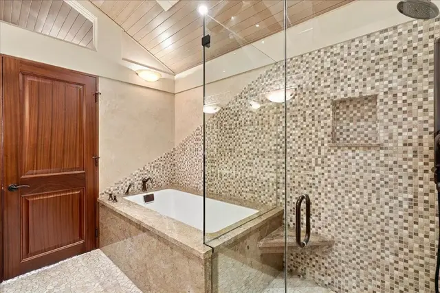 Listing Image for 4000 Wailea Alanui Dr 1104 16 of 50