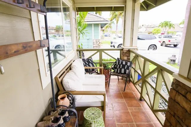 Listing Image for 198 Anamuli St 5 of 23