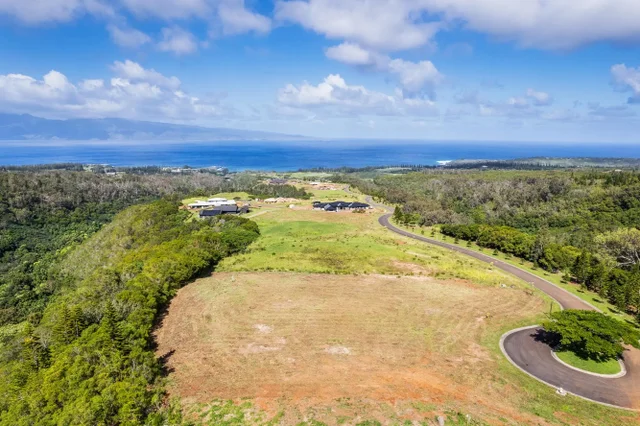 Listing Image for 830 Mahana Ridge Pl 50 27 of 33