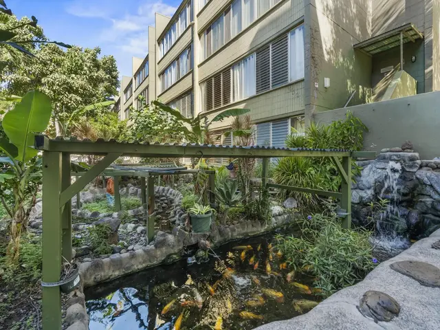 Listing Image for 111 Kahului Beach Rd D406 27 of 30