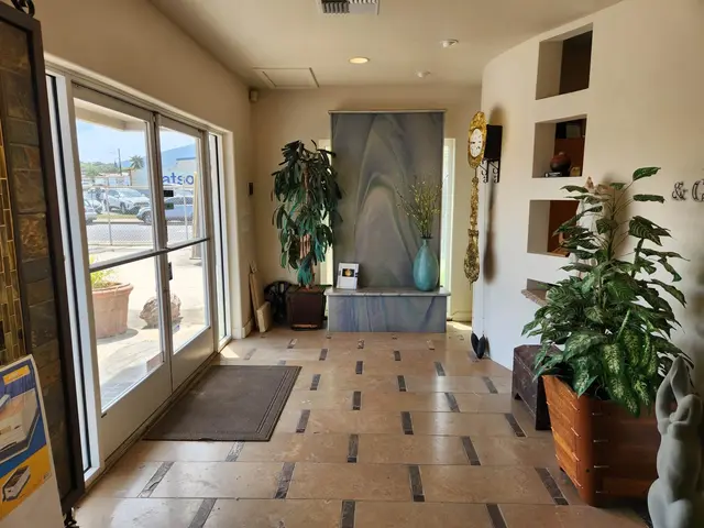 Listing Image for 874 Alua St 5 of 23