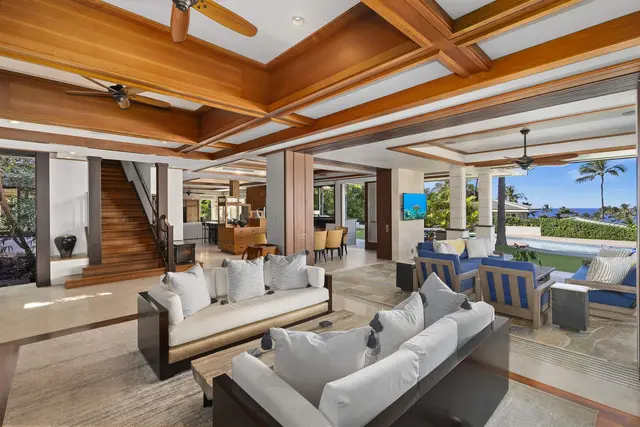 Listing Image for 15 Malukai Ln 3 12 of 49
