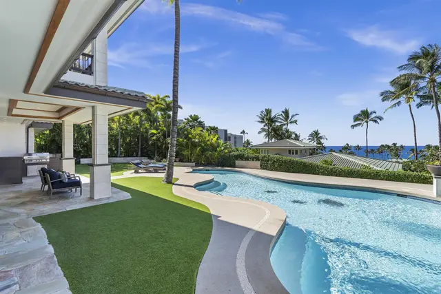 Listing Image for 15 Malukai Ln 3 34 of 49