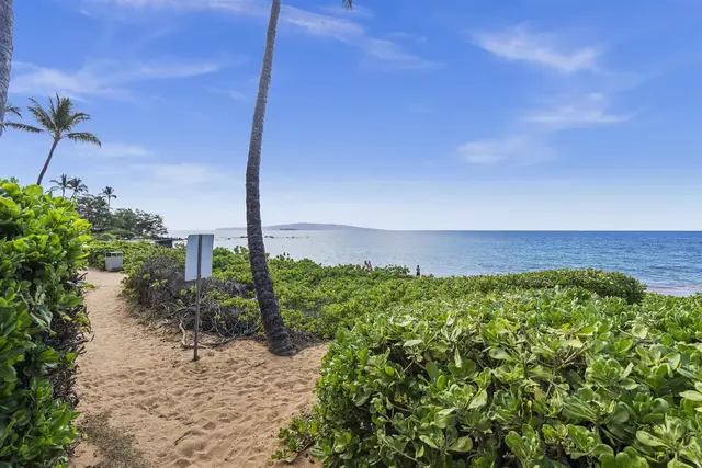 Listing Image for 15 Malukai Ln 3 39 of 49