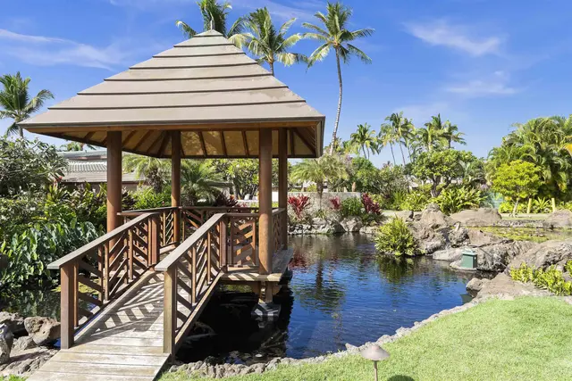 Listing Image for 15 Malukai Ln 3 41 of 49