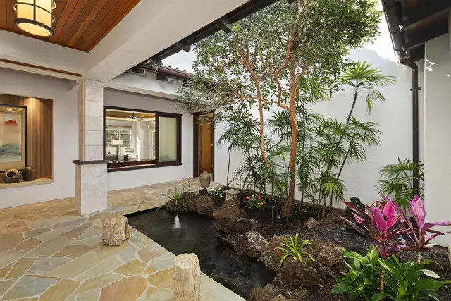 Listing Image for 15 Malukai Ln 3 6 of 49
