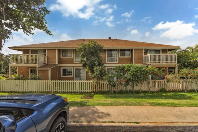 Listing Image for 140 Uwapo Rd 9-202 3 of 31