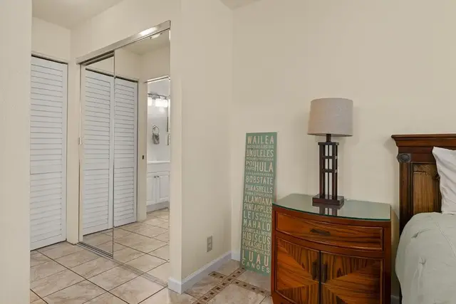 Listing Image for 480 Kenolio Rd 21-101 15 of 47